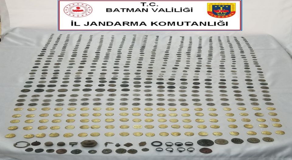 Batman'da tarihi eser kaçakçılarına baskın