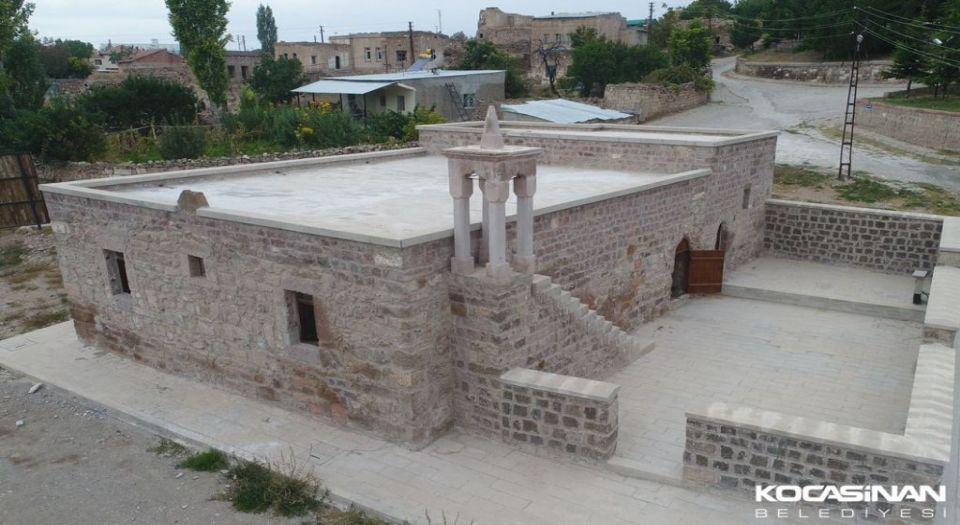 Kayseri Kocasinan'daki 8 asırlık cami restore edildi