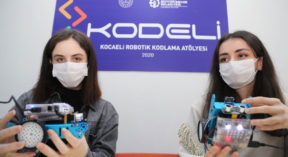 Robotik Kodlama eğitimi KO-MEK’te