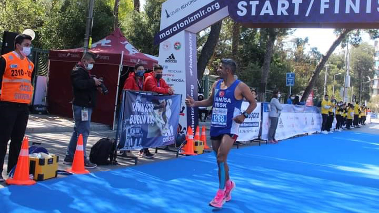 Manisalı Bayram, Maratonİzmir'de beşinci oldu