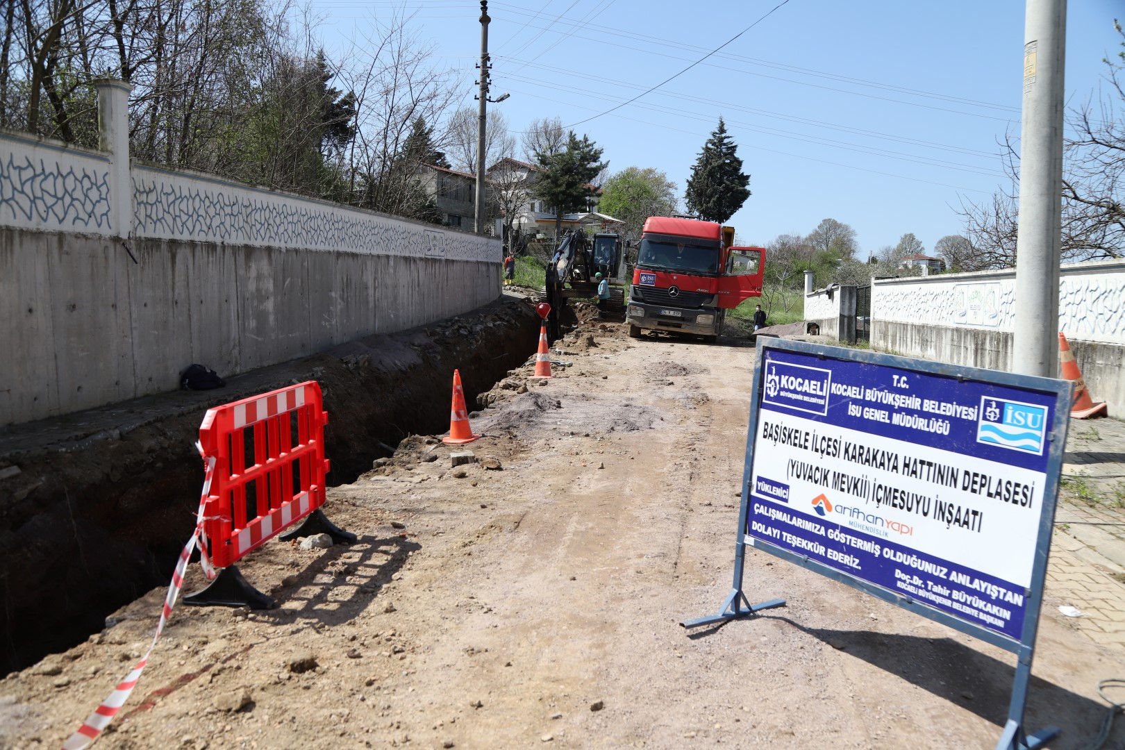 Kocaeli Karakaya'da 60 yıllık içme suyu hattı yenileniyor