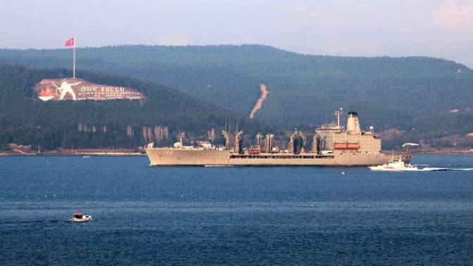 ABD Donanmasına ait gemi Çanakkale Boğazından geçti