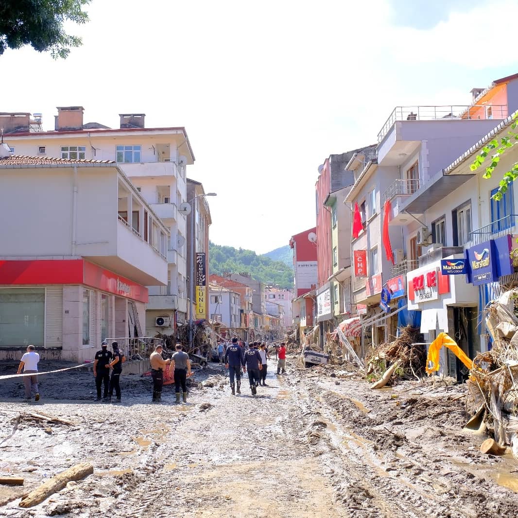 Afet bölgelerine 20 milyonluk kaynak