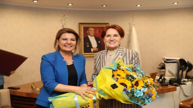 Akşener Başkan Hürriyet’i ziyaret etti