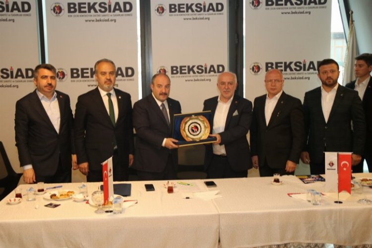 Bakan Varank'tan BEKSİAD'a ziyaret