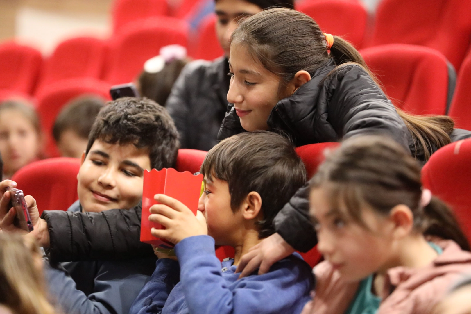 Başkan Aras’ın sinema hediyesine Muğla'da büyük ilgi