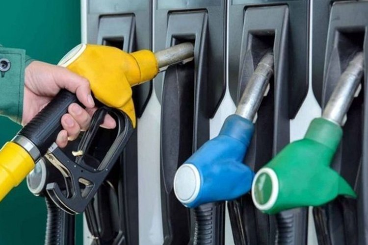 Benzine bir zam daha geldi