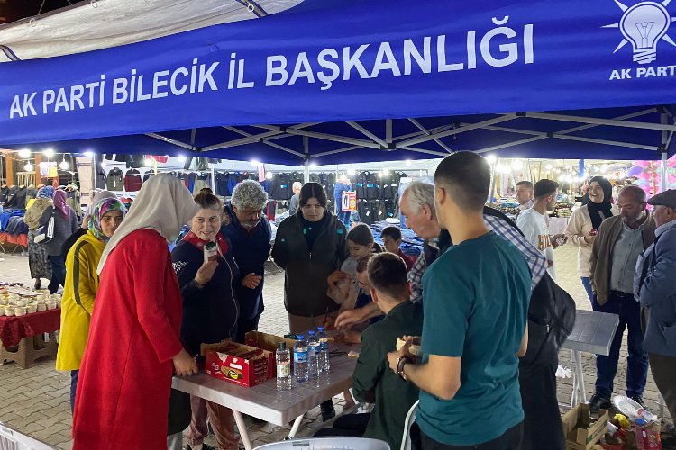 Bilecik Pazaryeri'nde AK Parti yeni üyeler kazandı