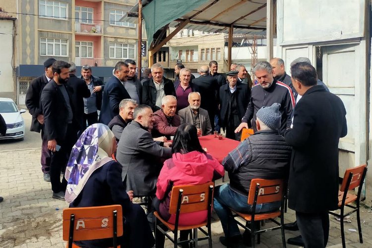 Bilecikli başkanlar Malatya’da afetzedelerle buluştu