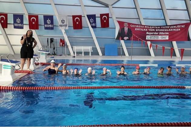 Çayırovalı minik yüzücülerin hedefleri olimpiyat