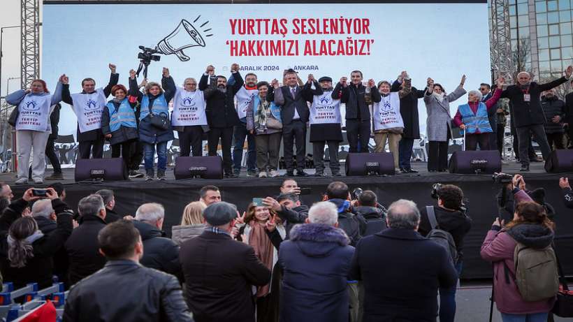 CHP Ankara Mitinginde Vatandaş İktidarı Silkeledi “GEÇİM YOKSA SEÇİM VAR”