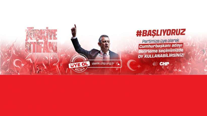 CHP Derince İlçe Başkanlığı'nda Yoğun Ziyaret Trafiği ve Üyelik Akını