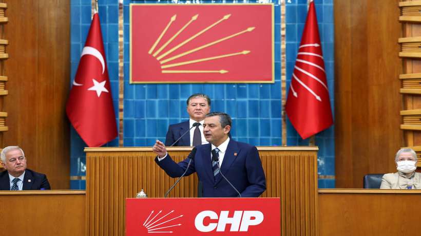 CHP GENEL BAŞKANI ÖZGÜR ÖZEL GRUP TOPLANTISINDA İKTİDARI SALLADI