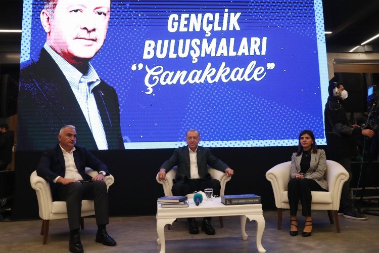 Cumhurbaşkanı Erdoğan, Çanakkale'de gençlerle buluştu