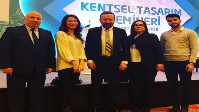 Doğan, kentsel dönüşüm seminerine katıldı