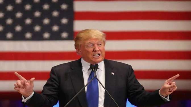 Donald Trump resmen ABDnin yeni başkanı