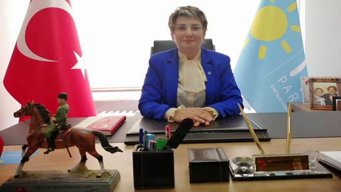 Dr. Pelin Coştur Filizden Cumhuriyet mesajı