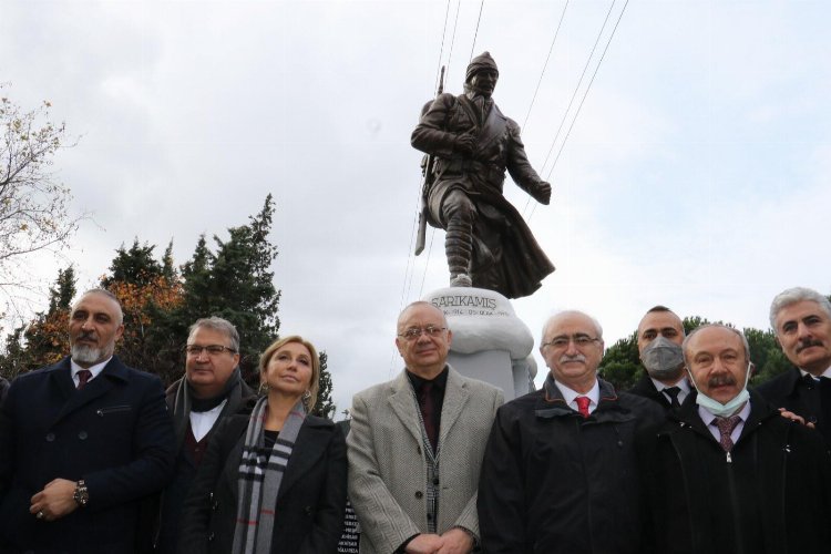 'Şehitlerimizi Manisa'nın her köşesinde yaşatıyoruz'