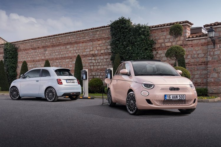 Fiat 500e Avrupa'da zirvede