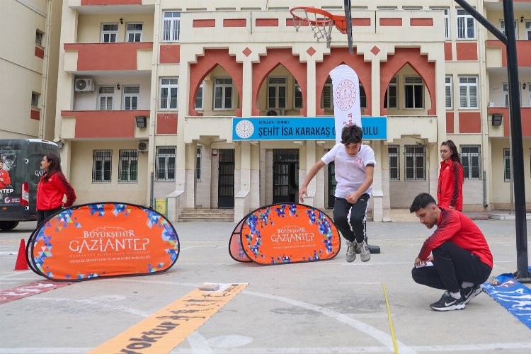 Gaziantep'te öğrenciler yetenek taramasında