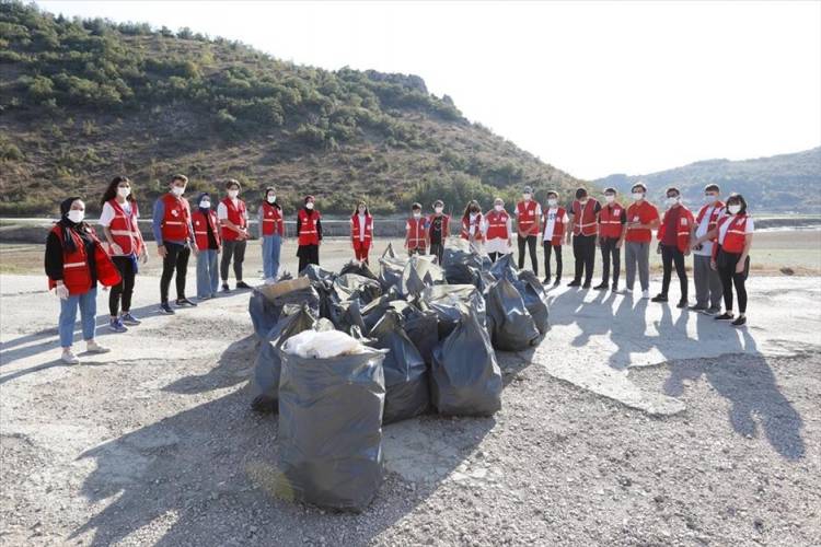 Genç Kızılay İnegöl Şubesi’nden “UTAN” mesajı