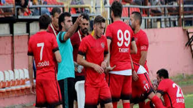 Gölcükspor zor deplasmanda