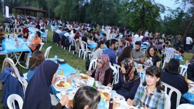 GTÜ ailesi iftar yaptı