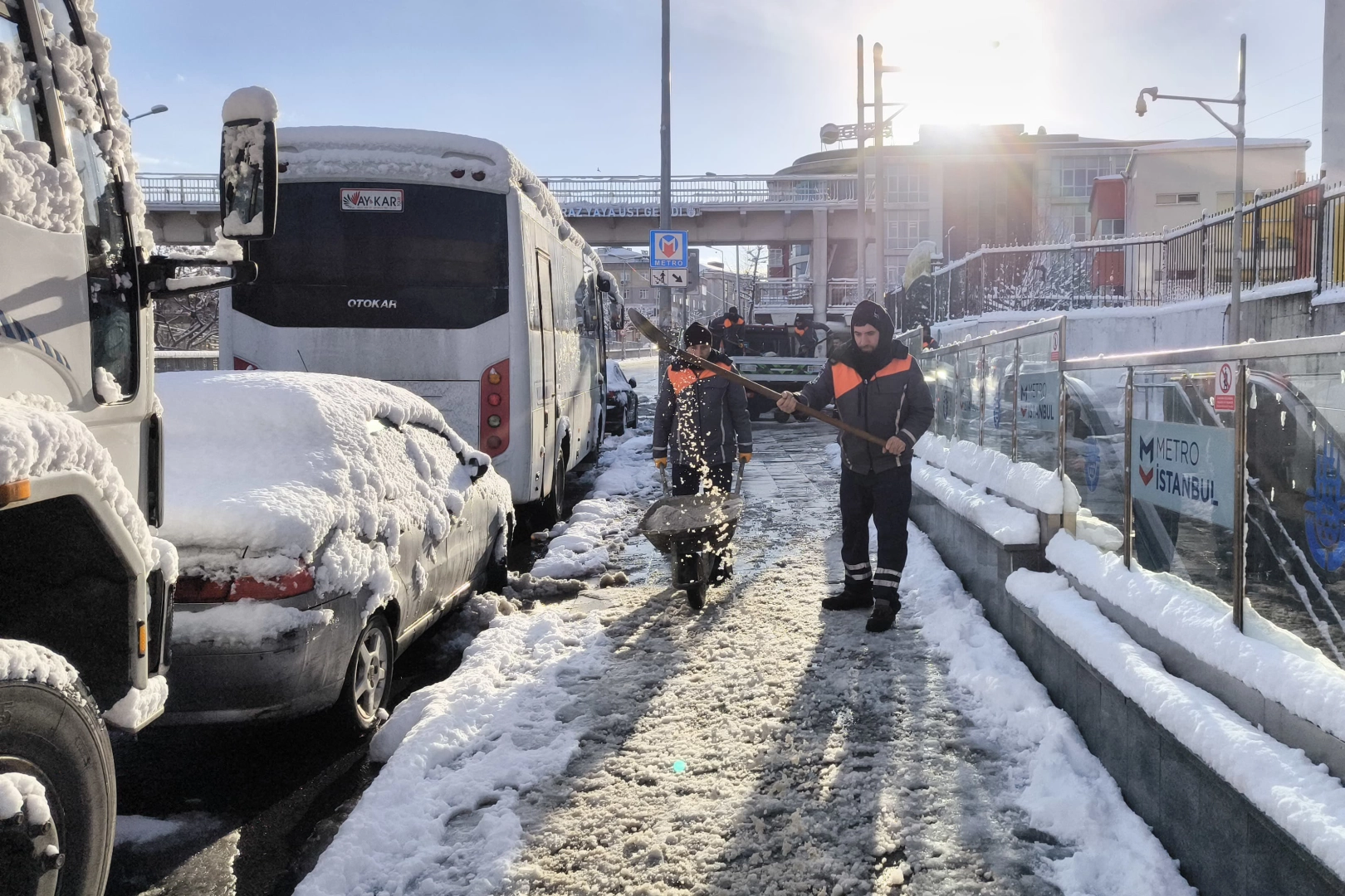 İstanbul'da hafta sonu sınav ve eğitimlere zorunlu ara!