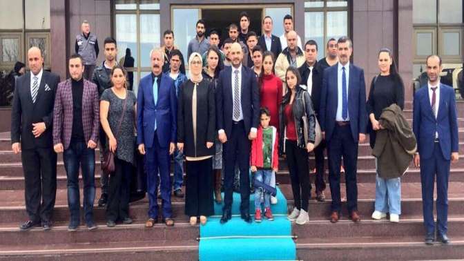 İzmit’li AK Romanlar Grup toplantısına katıldı