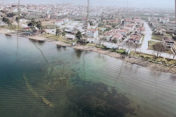 İznik’te yüzlerce yıllık bazilika ziyarete kapandı