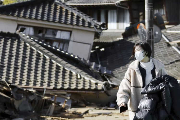 Japonya'da deprem! Can kaybı yükseliyor!