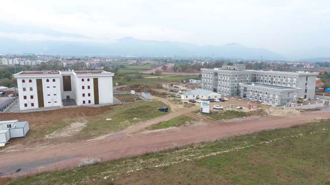 Kartepe Kent Meydanı çalışmaları başladı