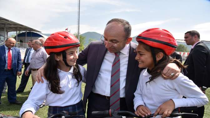 Kartepeli Çocukların Bisiklet Hayalleri Gerçek Olacak