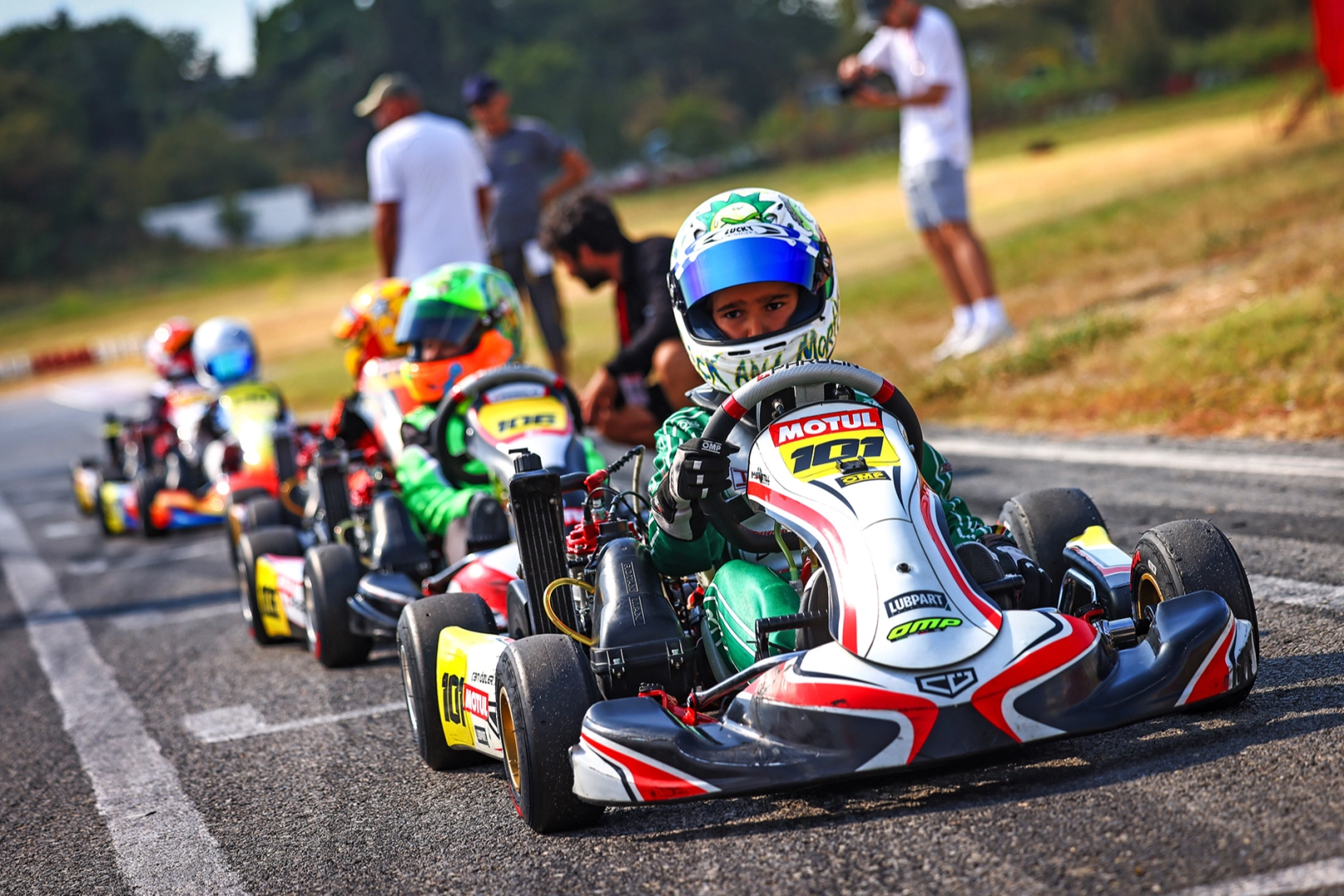 Karting 4. ayakta nefes kesen mücadele