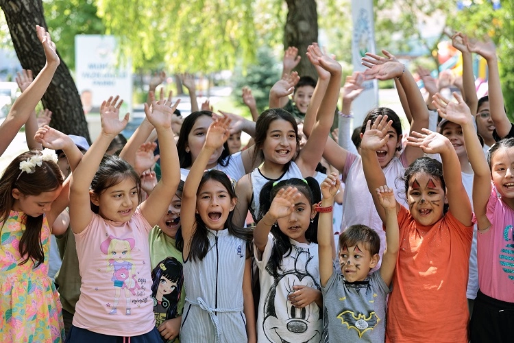 Kayseri Talas'ın oyun ve okuma parkları