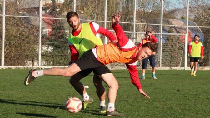 Kocaeli Birlikspor ÖZEL antrenman yaptı