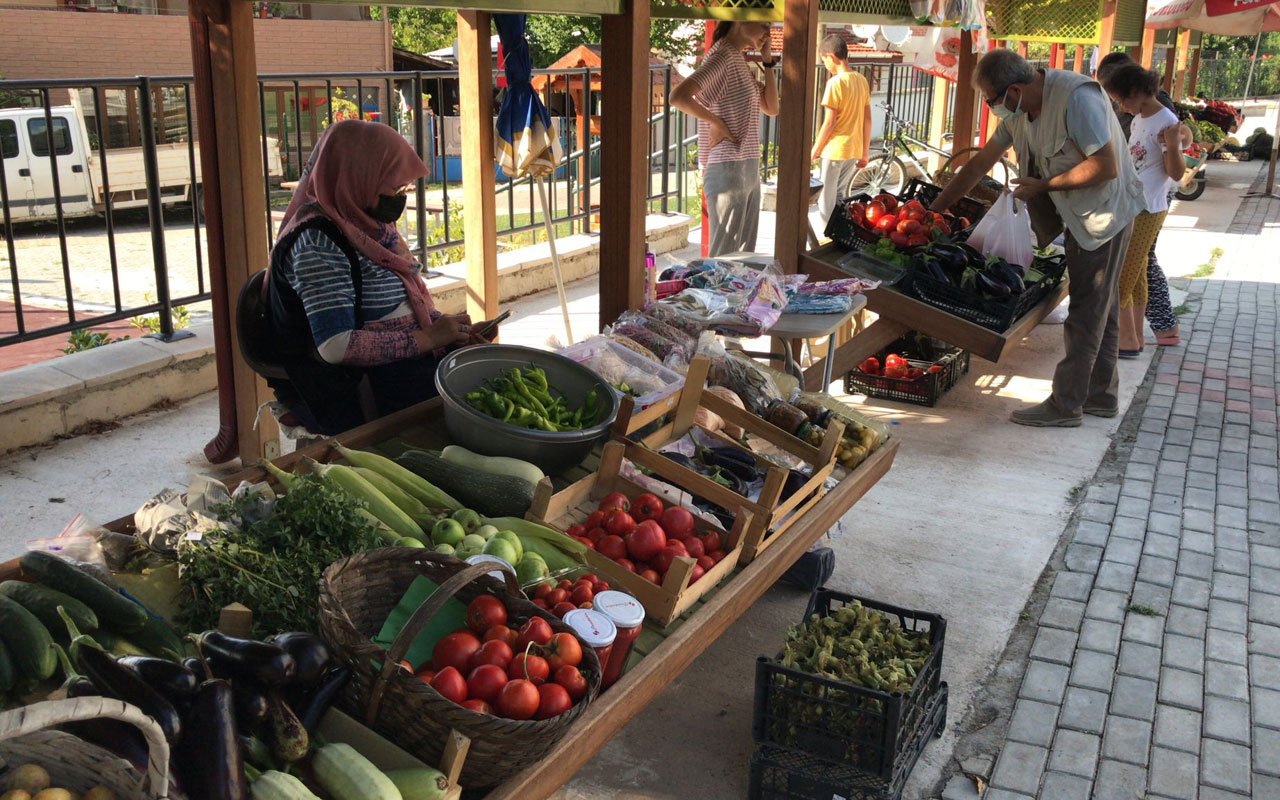 Kocaeli İzmit’te üretici pazarına ilgi artıyor