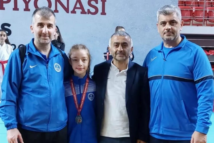 Kocaeli Kağıtspor'dan ilk 'milli' adım