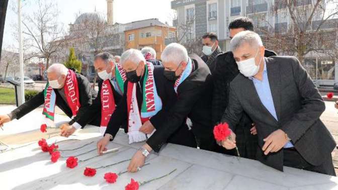 Kocaeli Körfezde Hocalı şehitleri dualarla anıldı