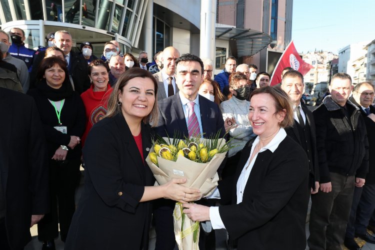 Kocaeli İzmit'te çalışanın yüzü zamlarla gülüyor