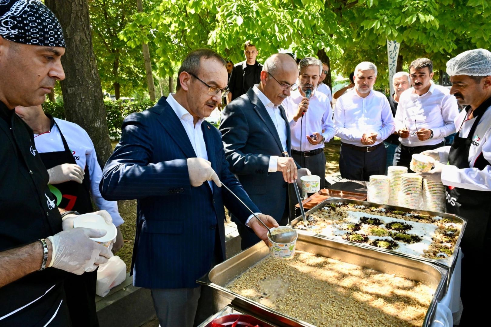 Malatya Vefa Konağı'nda aşure ikramı