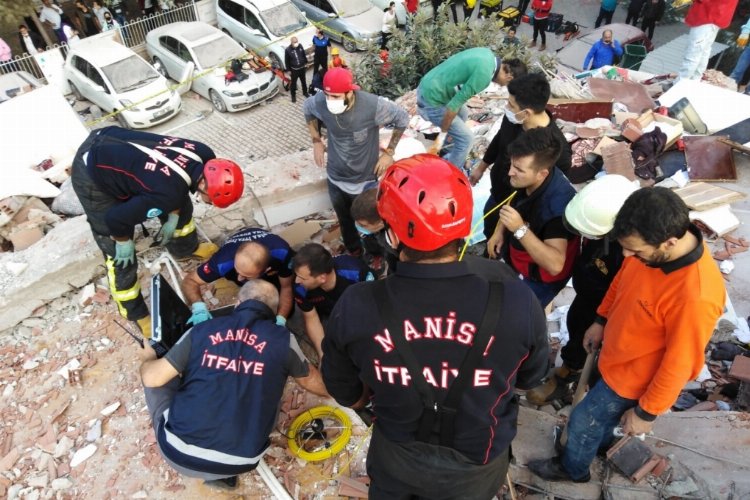 Manisa'da itfaiye 12 bin 598 olaya müdahale etti 