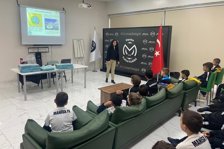 Manisa'da minik sporculara çevre bilinci