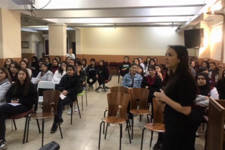 Manisa'da öğrencilere MABEM’den LGS-YKS semineri