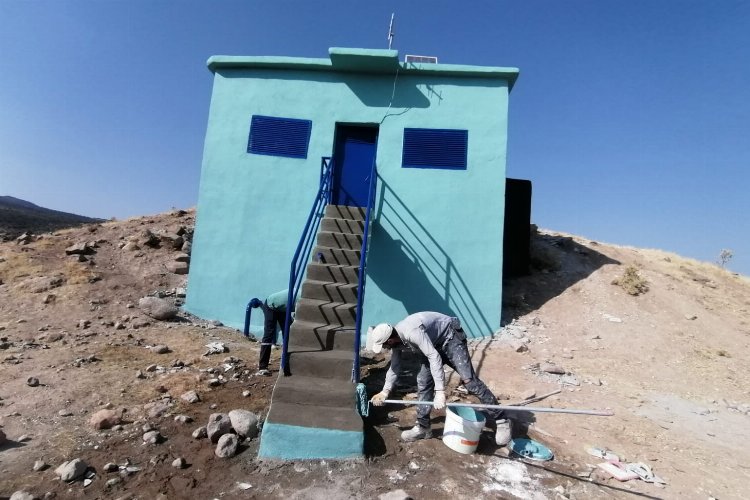 Manisa Selendi'de içme suyu deposuna bakım 