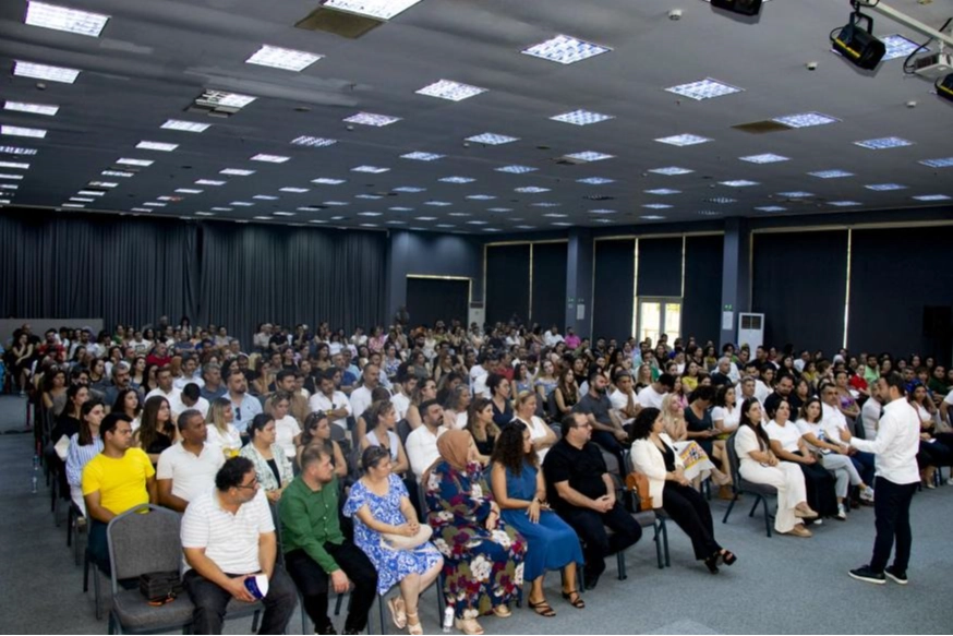 Mersin'de Büyükşehir, öğretmenleri yeni eğitim ve öğretim yılına hazırlıyor