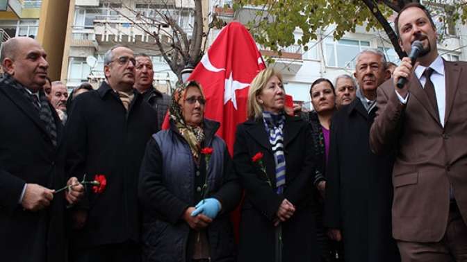 ÖlümYıldönümünde İsmet İnönünün Büstü Yeniden Açıldı