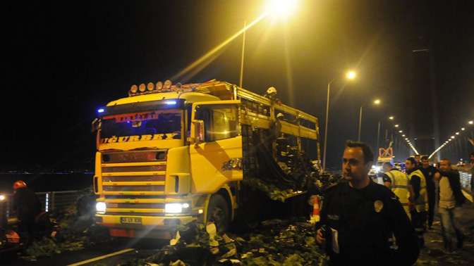 Osmangazi Köprüsü’nde korkutan yangın