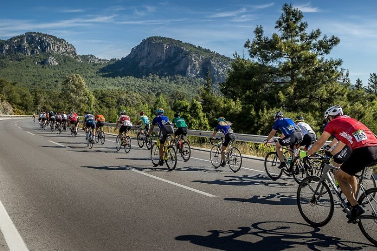 Pedallar iyilik için dönecek