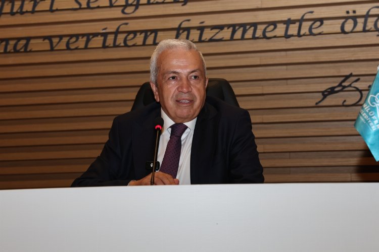 Şadi Özdemir: 